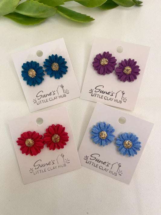 Flower studs