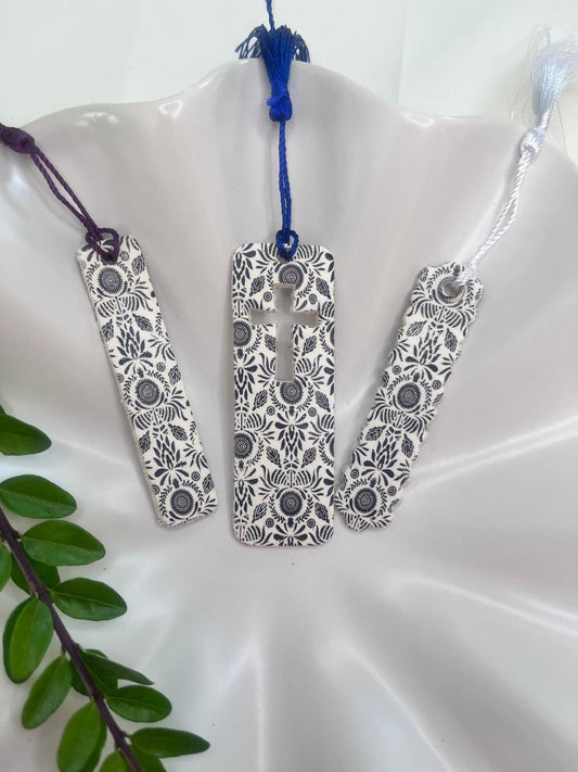 Bookmark Set of 3 Blue and White